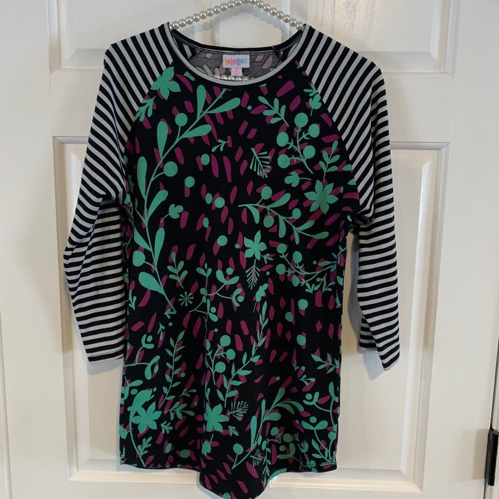 LuLaRoe Ladies Randy Raglan 3/4 Sleeve Top Size S